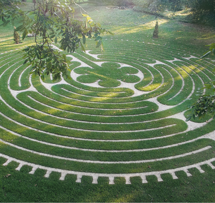 The Tofte Manor Star Labyrinth - Chartres replica - another view